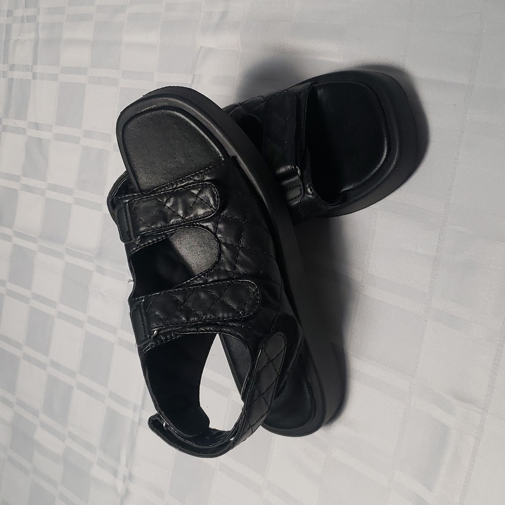 🧑🎄10/10🧑🎄Streetwear society velcro shoes size 40
